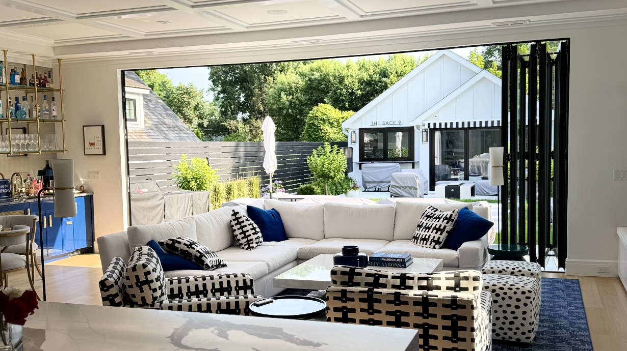 Lift-and-Slide vs. Traditional Sliding Doors